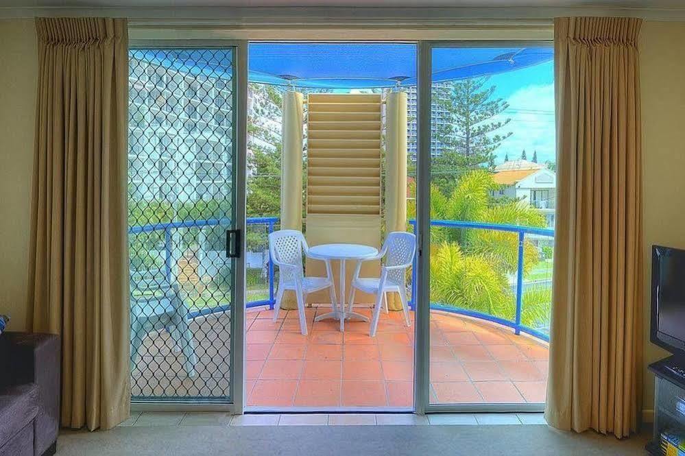 Surfers Beach Resort One Gold Coast Luaran gambar